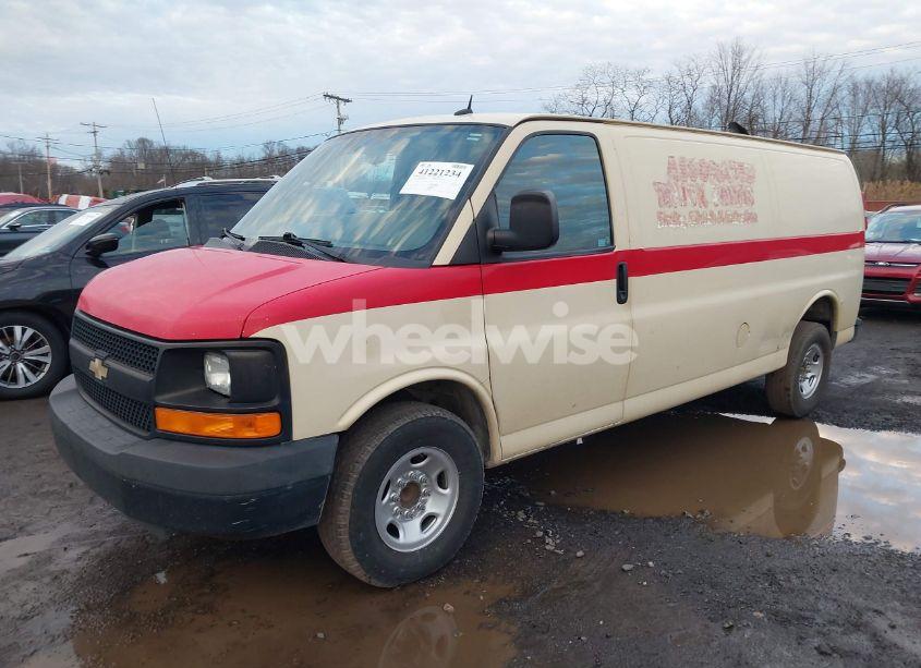 Photo 2 of 2015 Chevrolet Express 2500 WORK VAN (VIN 1GCWGGFF1F1108513)