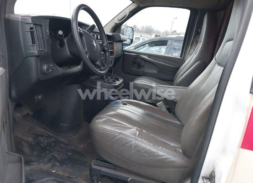 Photo 5 of 2015 Chevrolet Express 2500 WORK VAN (VIN 1GCWGGFF1F1108513)