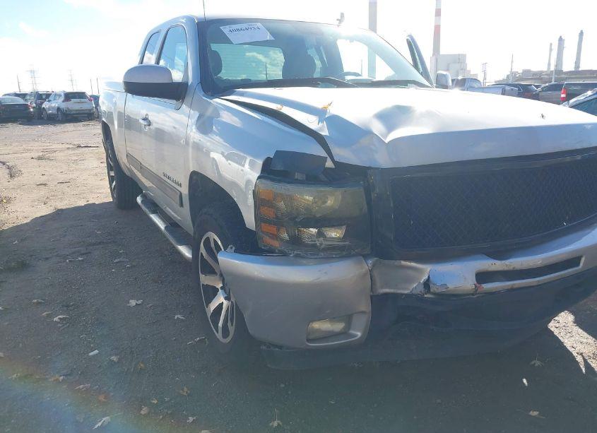 Photo 6 of 2010 Chevrolet Silverado 1500 LTZ (VIN 1GCYKTE26AZ100058)