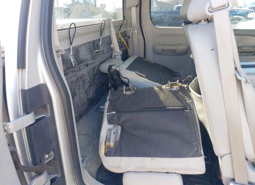 Photo 8 of 2010 Chevrolet Silverado 1500 LTZ (VIN 1GCYKTE26AZ100058)