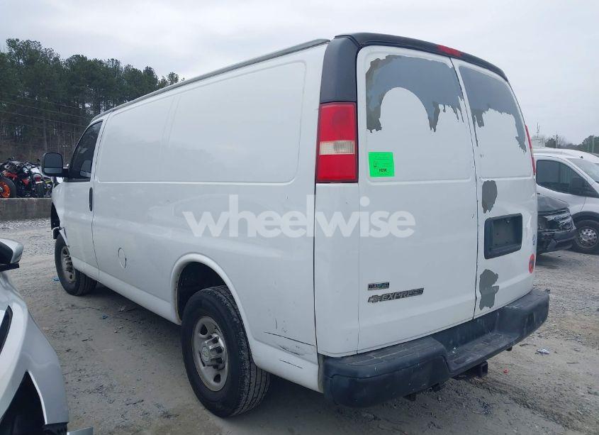 Photo 3 of 2010 Chevrolet Express 2500 WORK VAN (VIN 1GCZGFAGXA1149688)