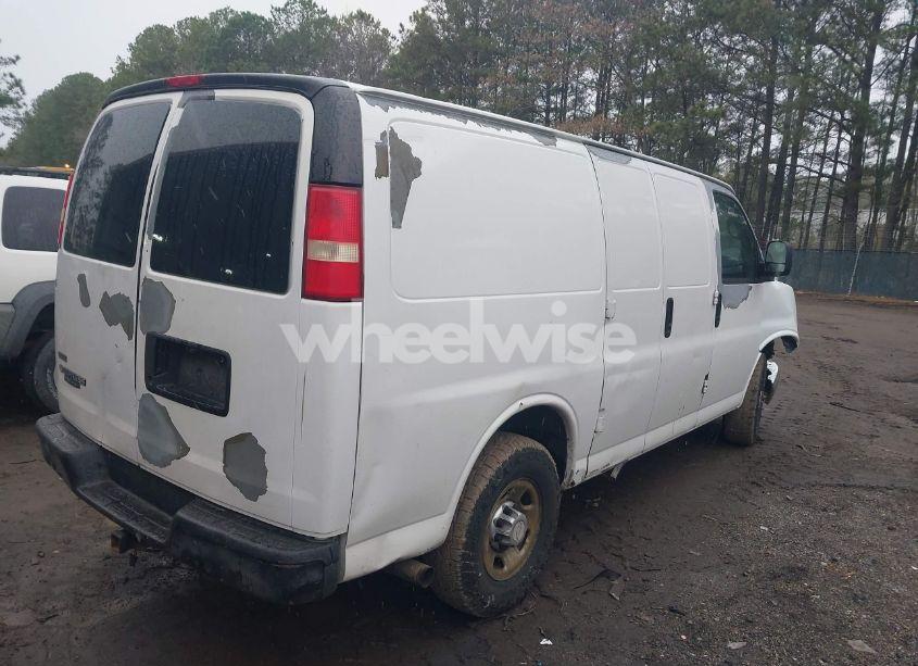 Photo 4 of 2010 Chevrolet Express 2500 WORK VAN (VIN 1GCZGFDA1A1145956)