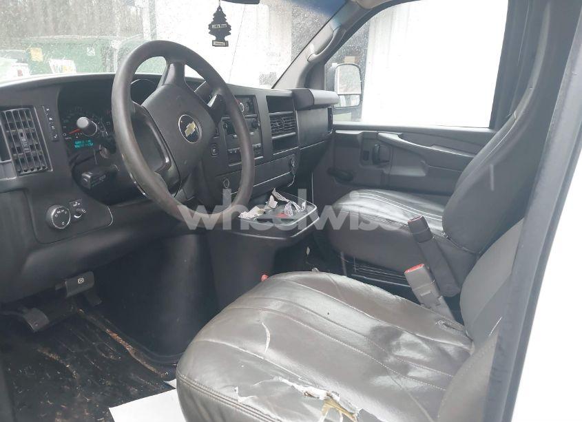 Photo 5 of 2010 Chevrolet Express 2500 WORK VAN (VIN 1GCZGFDA1A1145956)