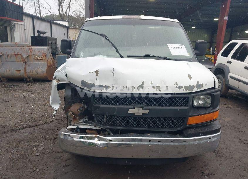 Photo 6 of 2010 Chevrolet Express 2500 WORK VAN (VIN 1GCZGFDA1A1145956)