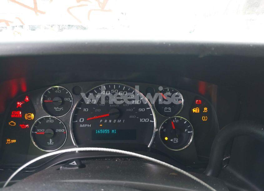 Photo 7 of 2020 Chevrolet Express CARGO RWD 3500 REGULAR WHEELBASE WT (VIN 1GCZGGFG0L1169336)