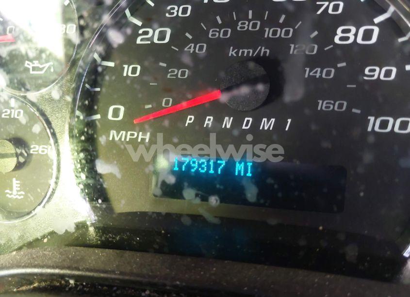 Photo 7 of 2020 Chevrolet Express CARGO RWD 3500 REGULAR WHEELBASE WT (VIN 1GCZGGFG4L1199102)