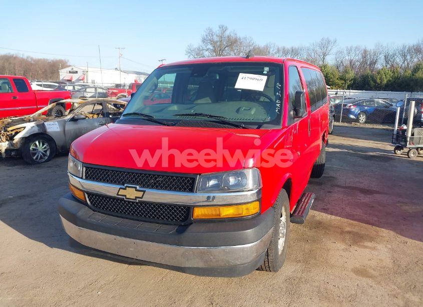 Photo 2 of 2020 Chevrolet Express CARGO RWD 3500 REGULAR WHEELBASE WT (VIN 1GCZGGFG5L1188853)
