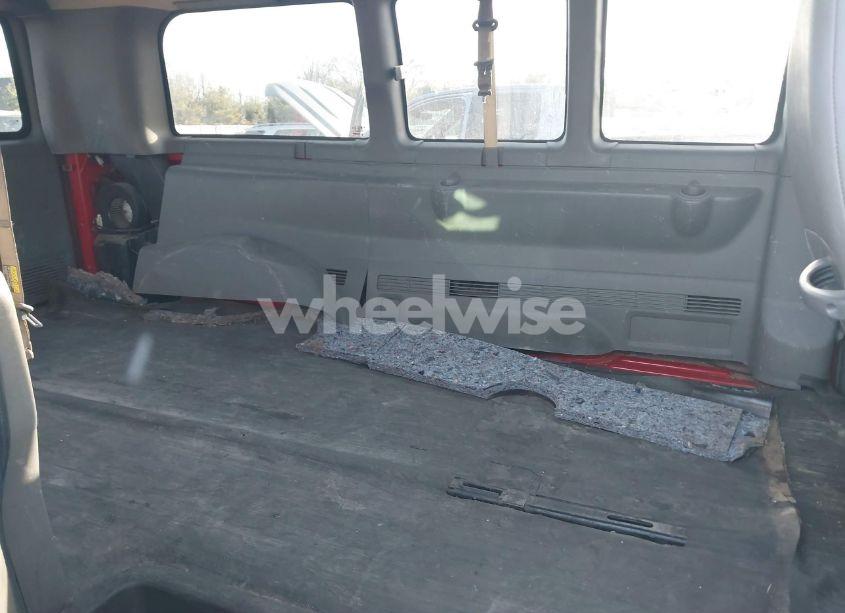 Photo 8 of 2020 Chevrolet Express CARGO RWD 3500 REGULAR WHEELBASE WT (VIN 1GCZGGFG5L1188853)