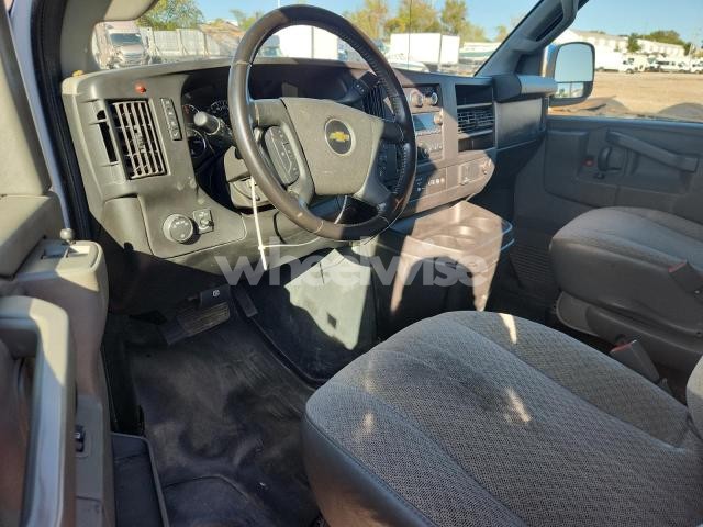 Photo 7 of 2020 CHEVROLET EXPRESS G3500 (VIN 1GCZGGFG5L1235525)