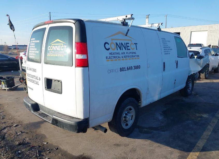 Photo 4 of 2017 Chevrolet Express 3500 WORK VAN (VIN 1GCZGGFG6H1242250)