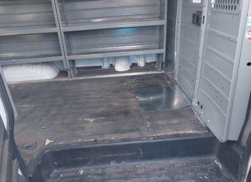 Photo 8 of 2017 Chevrolet Express 3500 WORK VAN (VIN 1GCZGGFG6H1242250)