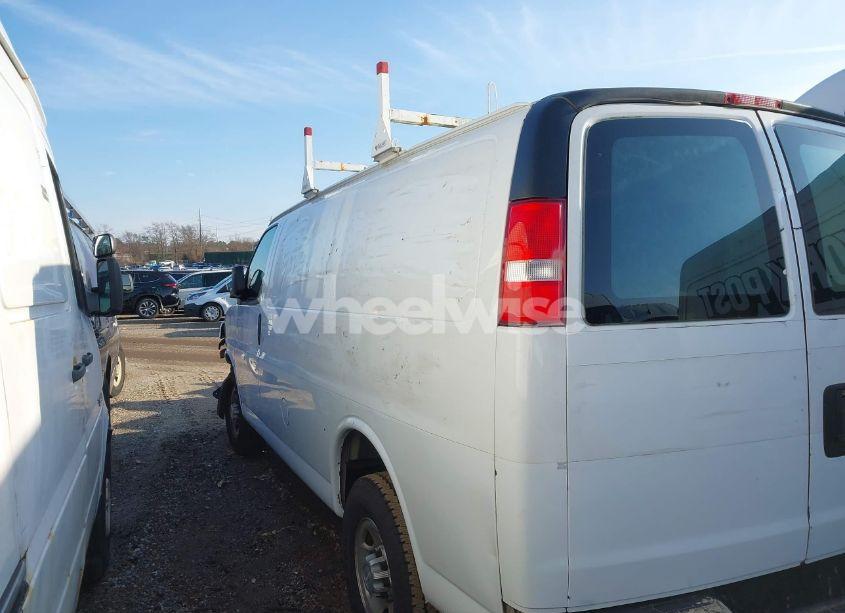Photo 14 of 2019 Chevrolet Express 3500 WORK VAN (VIN 1GCZGGFG8K1370044)