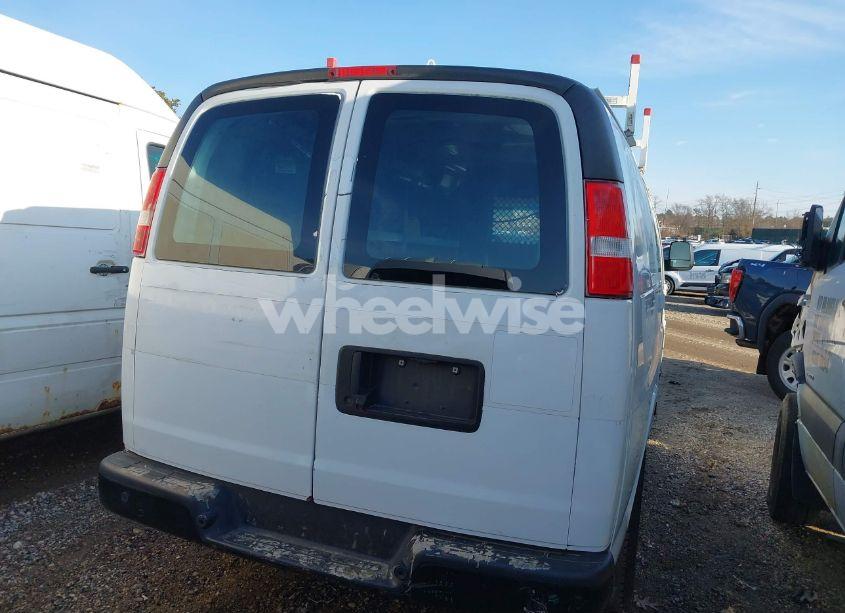 Photo 16 of 2019 Chevrolet Express 3500 WORK VAN (VIN 1GCZGGFG8K1370044)
