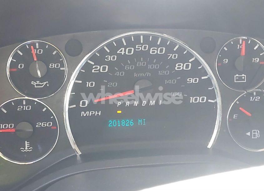 Photo 15 of 2017 Chevrolet Express 3500 WORK VAN (VIN 1GCZGGFGXH1141079)