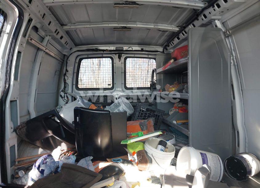 Photo 8 of 2017 Chevrolet Express 3500 WORK VAN (VIN 1GCZGGFGXH1141079)