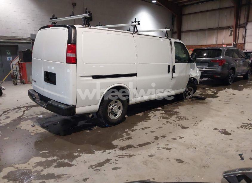 Photo 4 of 2019 Chevrolet Express 3500 WORK VAN (VIN 1GCZGGFP2K1332177)