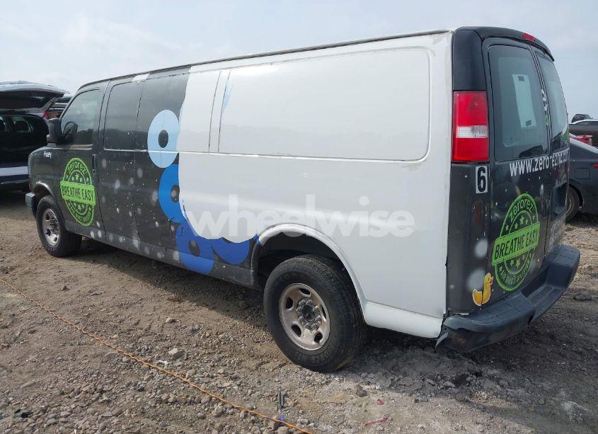 Photo 3 of 2016 Chevrolet Express 3500 WORK VAN (VIN 1GCZGHFF1G1247447)