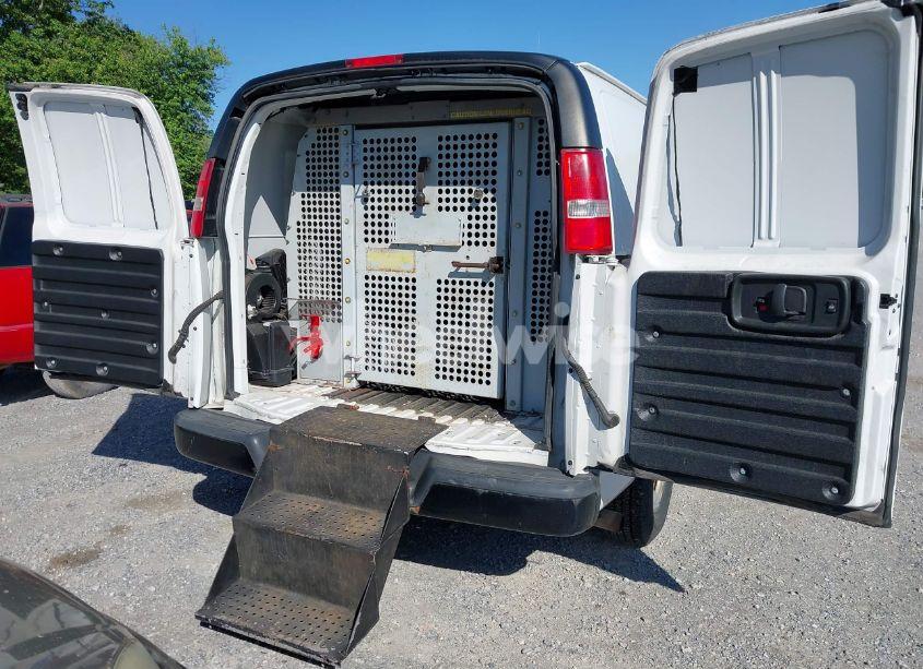 Photo 12 of 2017 Chevrolet Express 3500 WORK VAN (VIN 1GCZGHFF2H1117517)