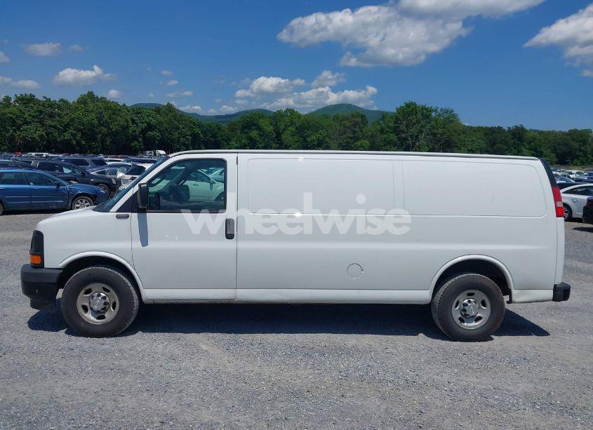 Photo 15 of 2017 Chevrolet Express 3500 WORK VAN (VIN 1GCZGHFF7H1247597)