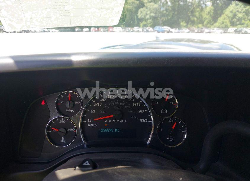 Photo 7 of 2017 Chevrolet Express 3500 WORK VAN (VIN 1GCZGHFF7H1247597)