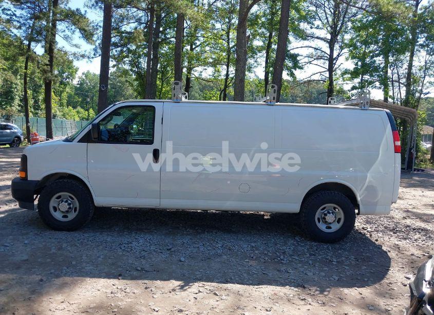 Photo 14 of 2017 Chevrolet Express 3500 WORK VAN (VIN 1GCZGHFF9H1136193)