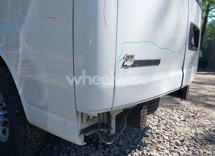 Photo 17 of 2017 Chevrolet Express 3500 WORK VAN (VIN 1GCZGHFF9H1136193)