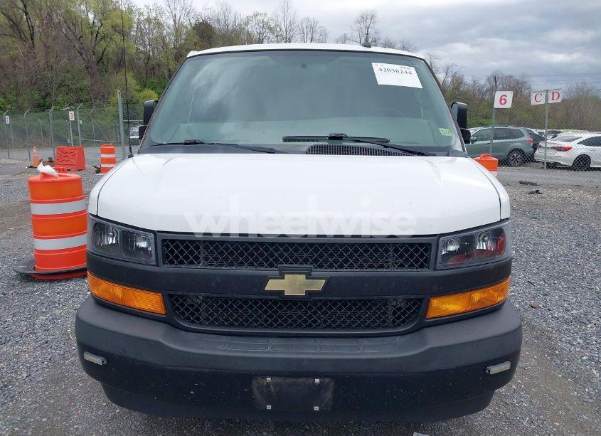 Photo 12 of 2019 Chevrolet Express 3500 WORK VAN (VIN 1GCZGHFG7K1209948)