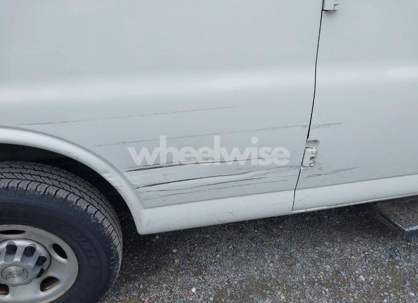 Photo 6 of 2019 Chevrolet Express 3500 WORK VAN (VIN 1GCZGHFG7K1209948)