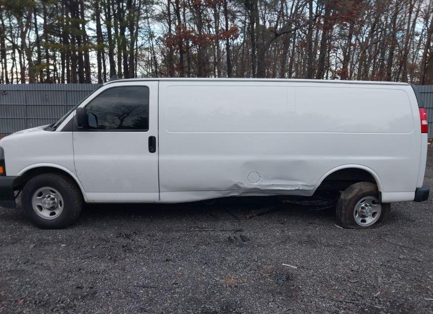 Photo 14 of 2019 Chevrolet Express 3500 WORK VAN (VIN 1GCZGHFG7K1311377)