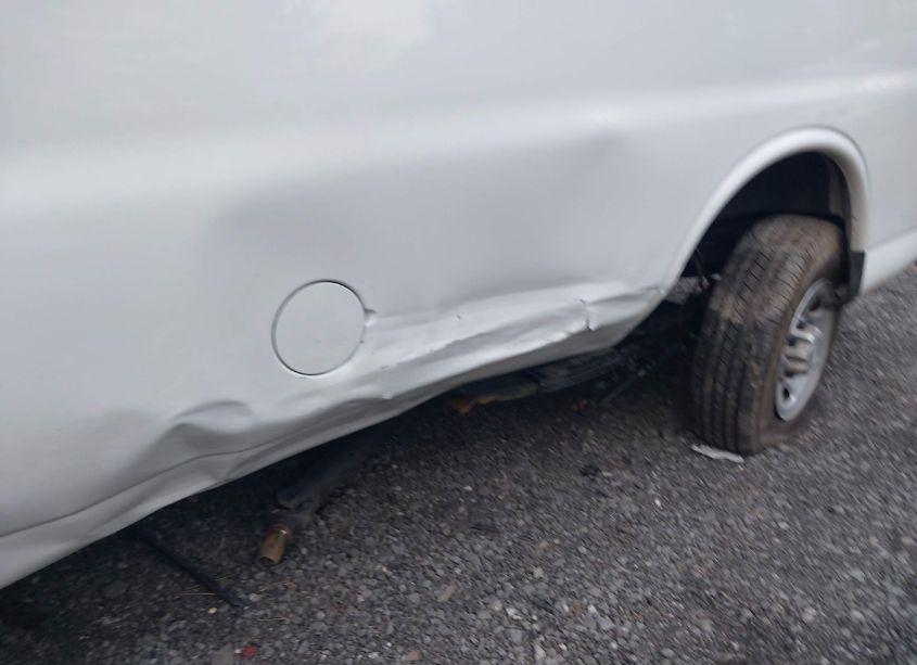 Photo 6 of 2019 Chevrolet Express 3500 WORK VAN (VIN 1GCZGHFG7K1311377)