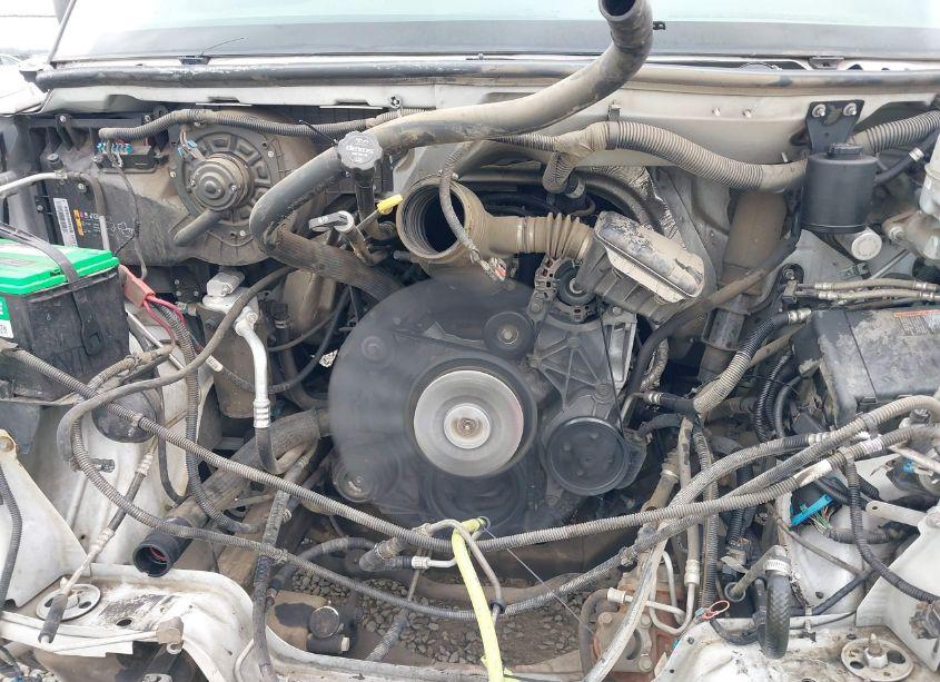 Photo 10 of 2017 Chevrolet Express 3500 WORK VAN (VIN 1GCZGHFG8H1187757)