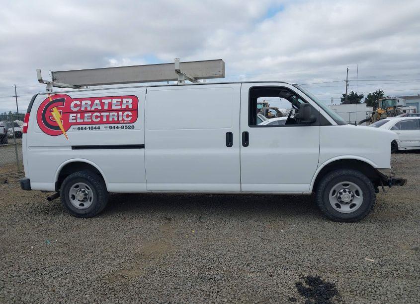 Photo 14 of 2017 Chevrolet Express 3500 WORK VAN (VIN 1GCZGHFG8H1187757)