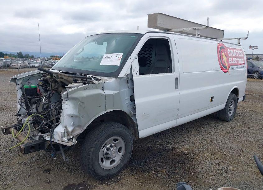 Photo 2 of 2017 Chevrolet Express 3500 WORK VAN (VIN 1GCZGHFG8H1187757)