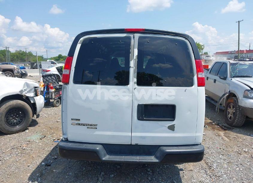 Photo 16 of 2019 Chevrolet Express 3500 WORK VAN (VIN 1GCZGHFP5K1271011)