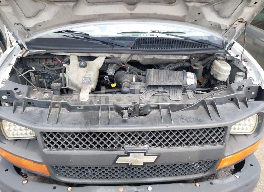 Photo 10 of 2014 Chevrolet Express 3500 WORK VAN (VIN 1GCZGTBG1E1173798)