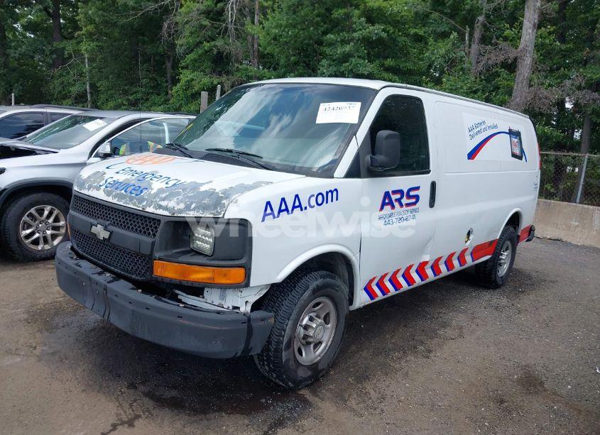 Photo 2 of 2014 Chevrolet Express 3500 WORK VAN (VIN 1GCZGTBG1E1173798)