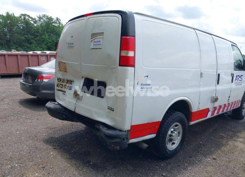 Photo 4 of 2014 Chevrolet Express 3500 WORK VAN (VIN 1GCZGTBG1E1173798)