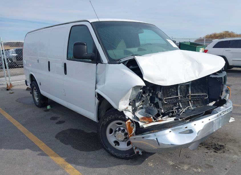 2014 Chevrolet Express 3500 WORK VAN (VIN 1GCZGTBGXE1107251) main photo