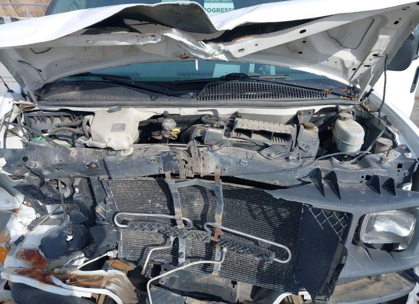 Photo 10 of 2014 Chevrolet Express 3500 WORK VAN (VIN 1GCZGTBGXE1107251)