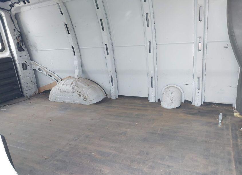 Photo 8 of 2014 Chevrolet Express 3500 WORK VAN (VIN 1GCZGTBGXE1107251)