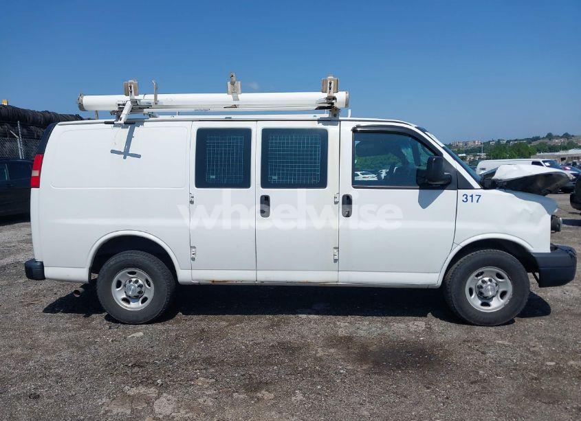 Photo 12 of 2014 Chevrolet Express 3500 WORK VAN (VIN 1GCZGTCA0E1190859)