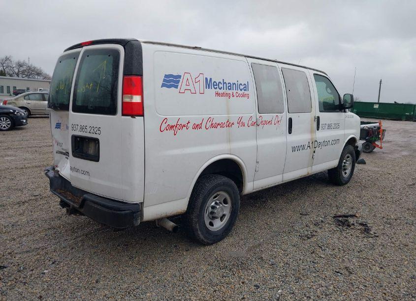 Photo 4 of 2013 Chevrolet Express 3500 WORK VAN (VIN 1GCZGTCB5D1119485)
