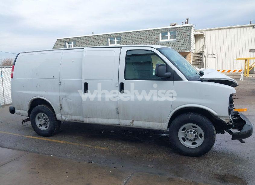 Photo 13 of 2013 Chevrolet Express 3500 WORK VAN (VIN 1GCZGTCG2D1111453)