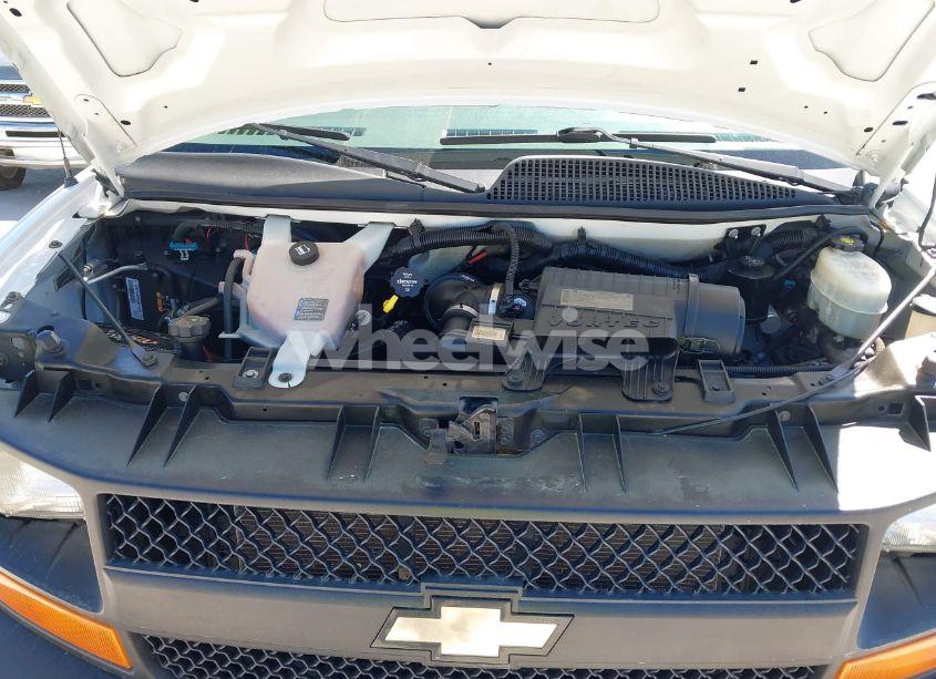 Photo 10 of 2014 Chevrolet Express 3500 WORK VAN (VIN 1GCZGUBAXE1208016)