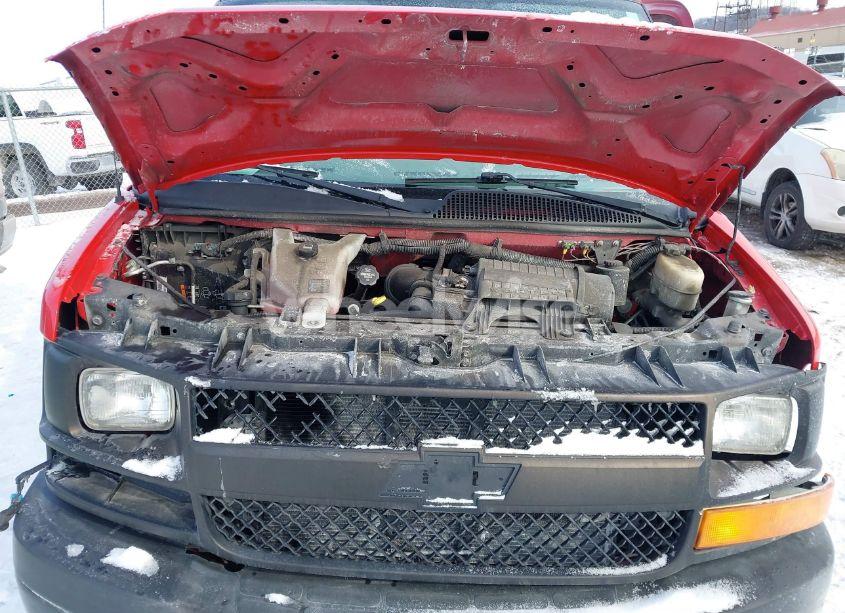 Photo 10 of 2013 Chevrolet Express 3500 WORK VAN (VIN 1GCZGUCA1D1176098)