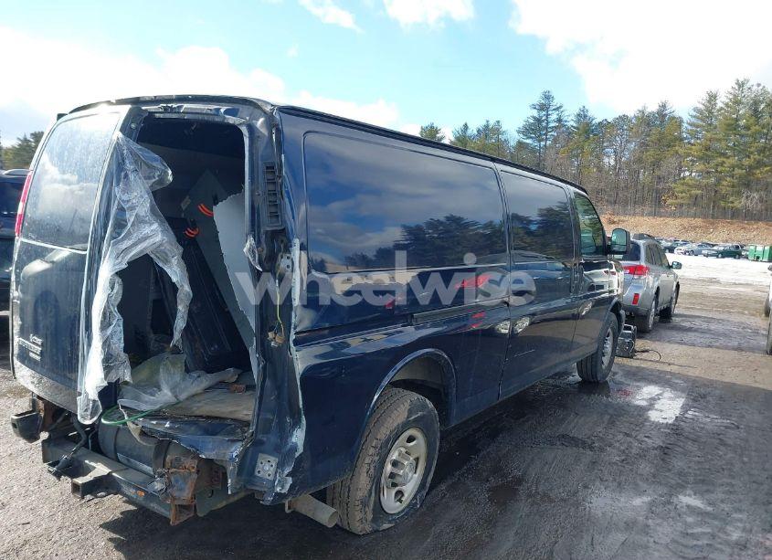 Photo 4 of 2014 Chevrolet Express 3500 WORK VAN (VIN 1GCZGUCB5E1204060)