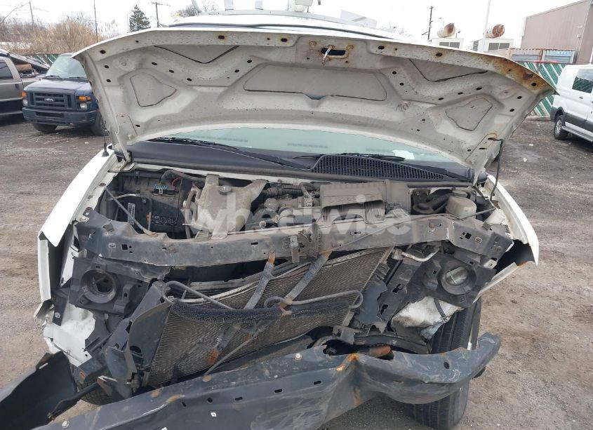Photo 10 of 2014 Chevrolet Express 3500 WORK VAN (VIN 1GCZGUCB6E1208358)