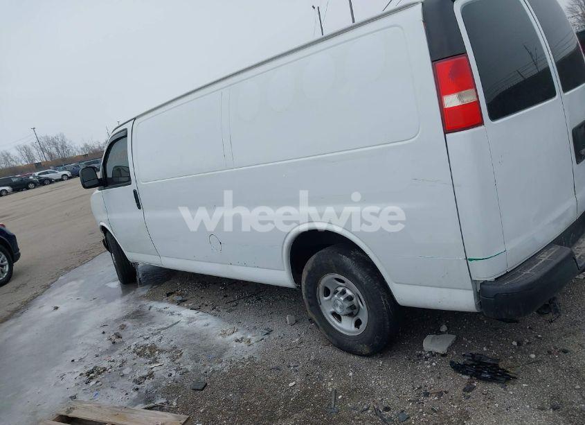 Photo 14 of 2015 Chevrolet Express 3500 WORK VAN (VIN 1GCZGUCG1F1101005)