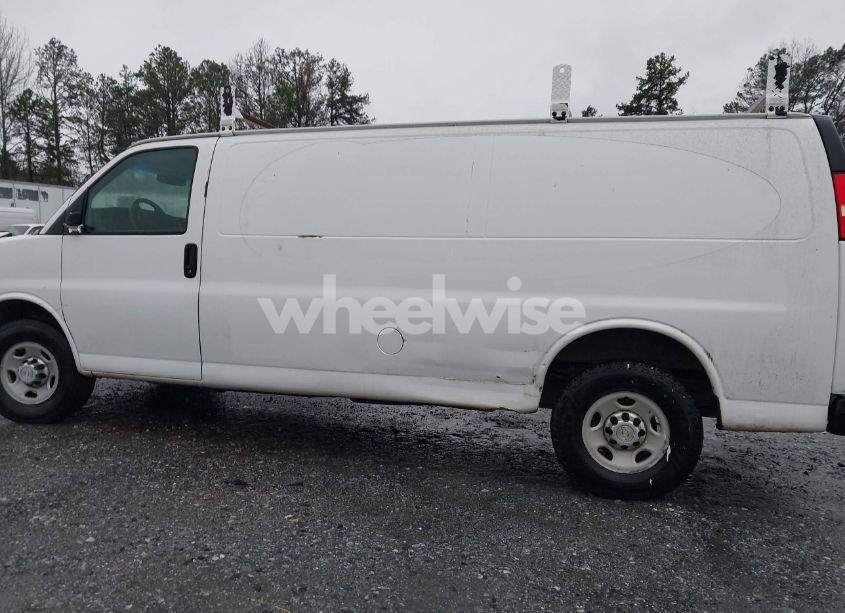 Photo 14 of 2013 Chevrolet Express 3500 WORK VAN (VIN 1GCZGUCG2D1180925)