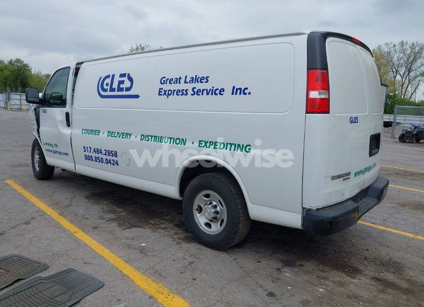 Photo 3 of 2015 Chevrolet Express 3500 WORK VAN (VIN 1GCZGUCG3F1279191)